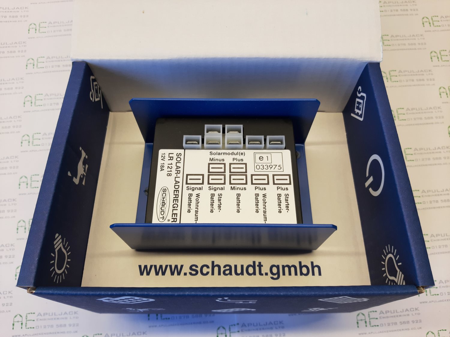 Schaudt/Lippert LR1218 Dual Battery Solar Regulator