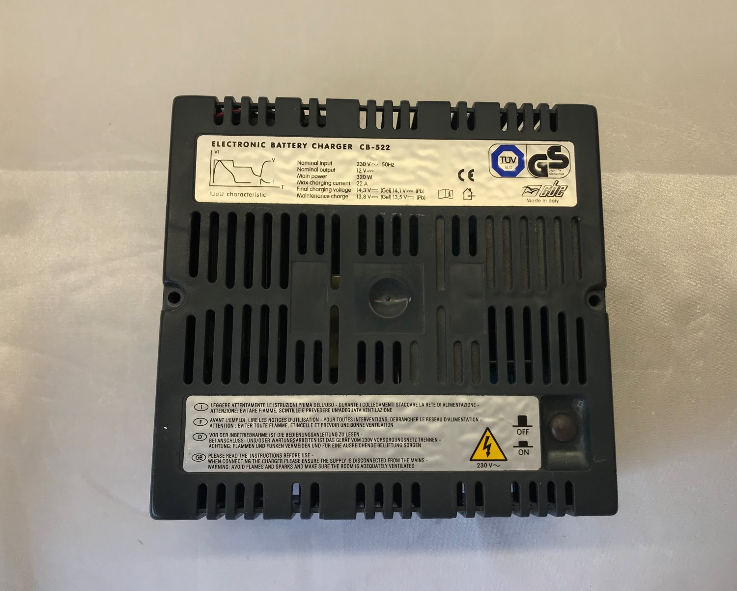 CBE CB 522 Charger