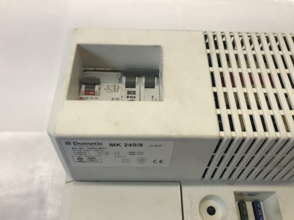 Dometic MK240-8 Transformer/Charger Unit - Image 3