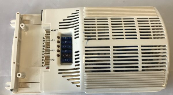 Dometic SMP190.01 Transformer/Charger Unit - Image 5
