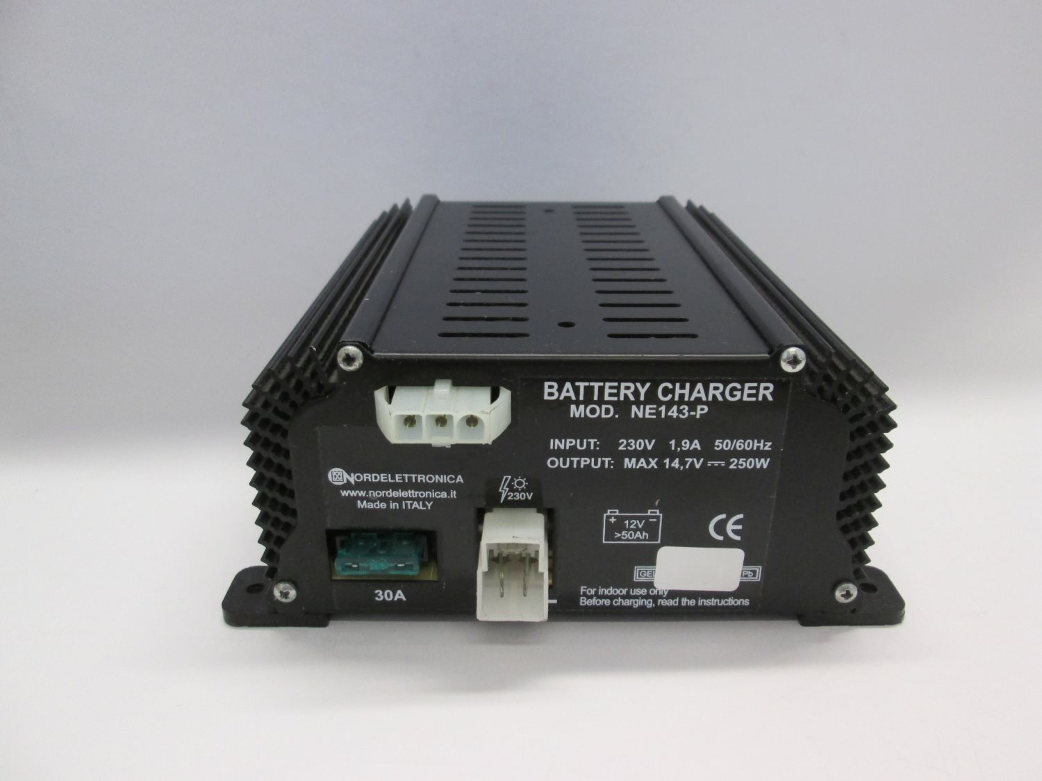 Nordelettronica NE143-P Charger