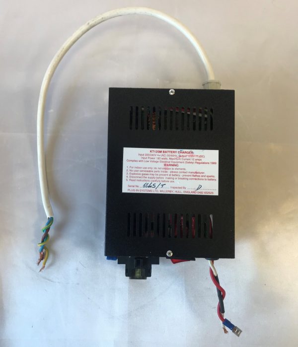 Plug In Systems KT12SM Battery Charger - Image 2