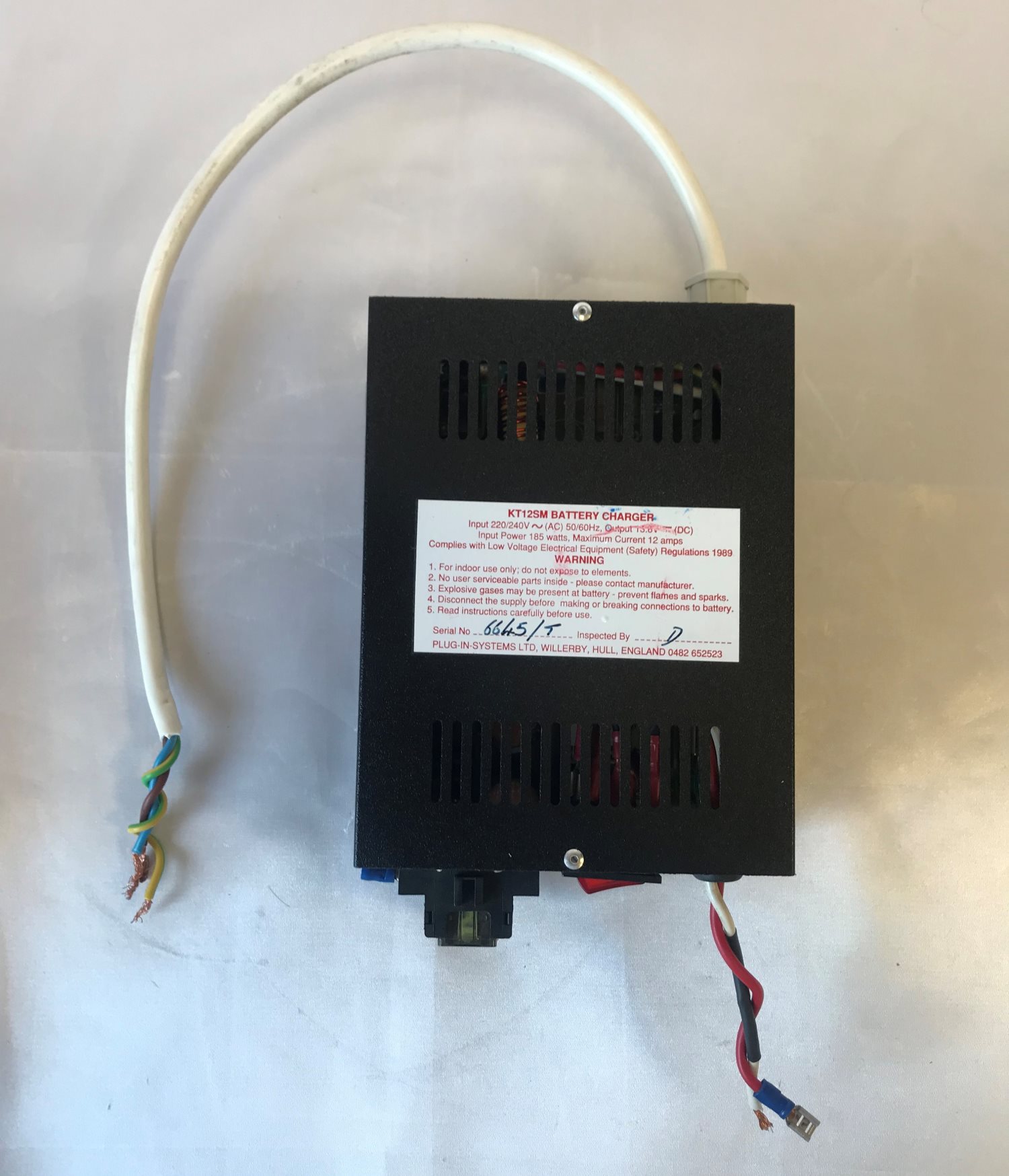 Plug In Systems KT12SM Battery Charger