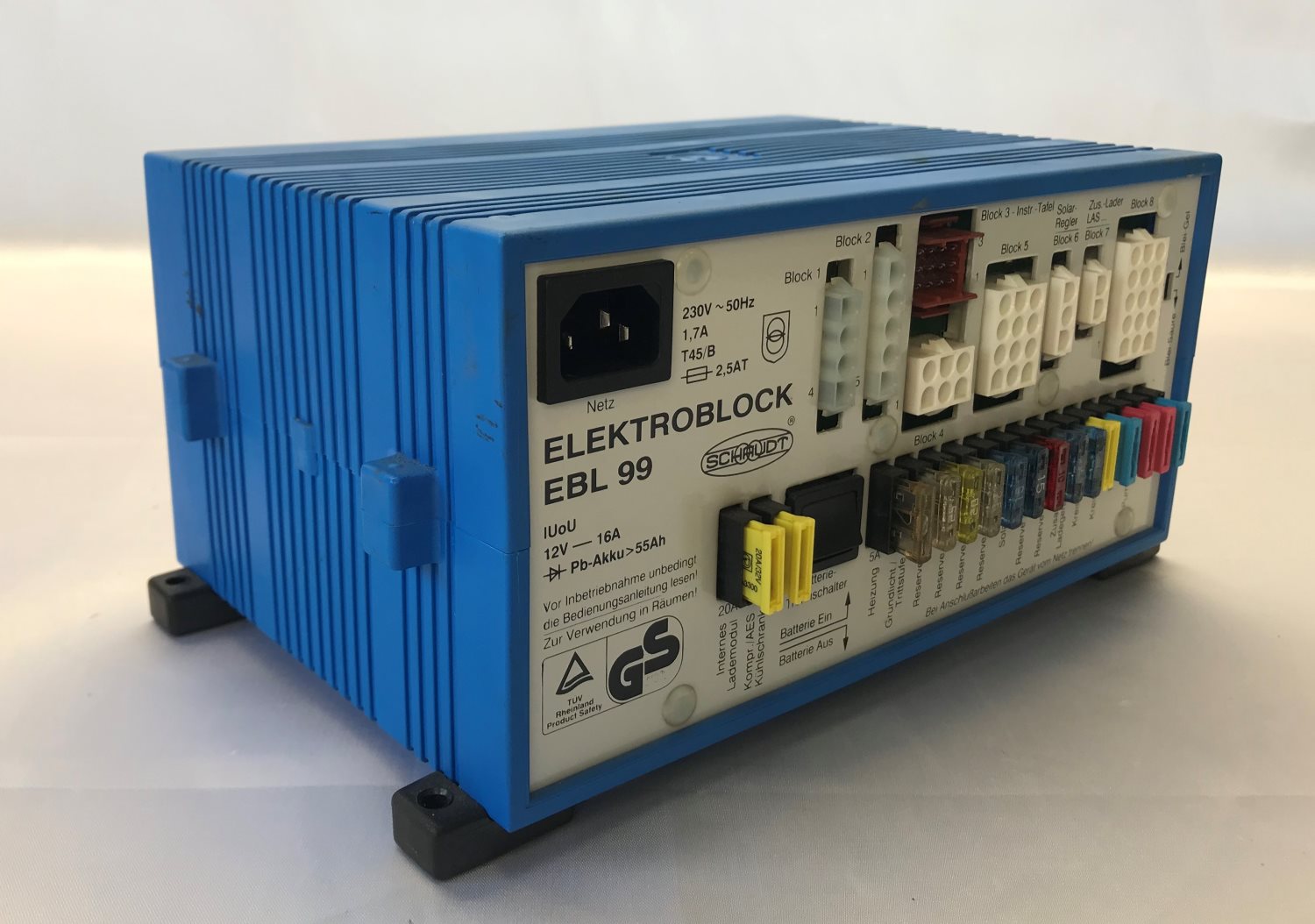 Schaudt/Lippert EBL99 Fuseboard with Integrated Charger
