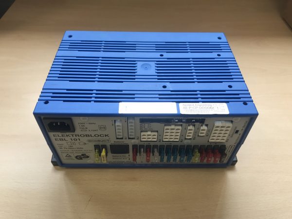 Schaudt/Lippert EBL 101 Fuseboard with Integrated Charger - Image 3