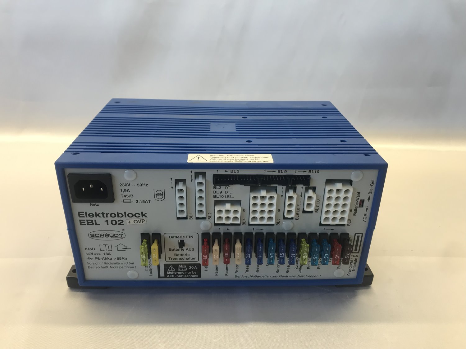Schaudt/Lippert EBL 102 Fuseboard with Integrated Charger