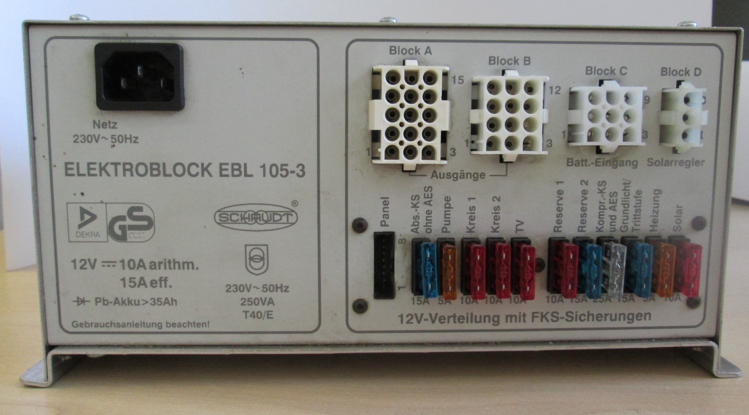 Schaudt/Lippert EBL 105 Fuseboard with Integrated Charger