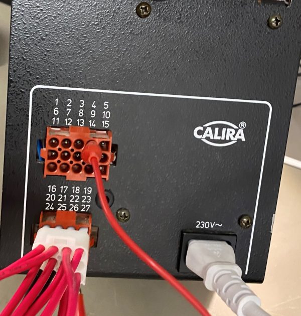 Calira EVS 12/12 Fuseboard with Integrated Charger - Image 4