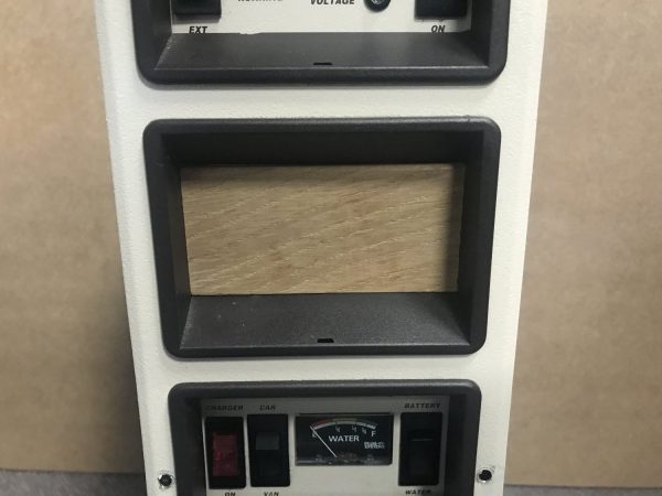 Plug In Systems PMS6 Fuseboard with Integrated Charger - Image 3