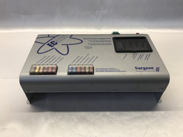Sargent EC325 Fuseboard with Integrated Charger - Image 5