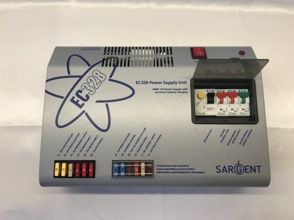 Sargent EC328 Fuseboard with Integrated Charger - Image 3