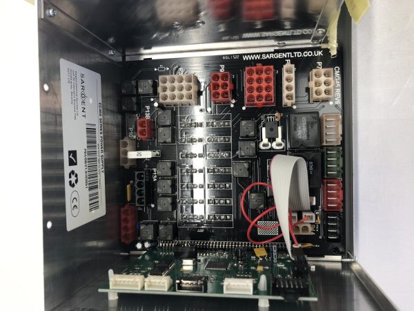 Sargent EC400 Fuseboard with Integrated Charger - Image 5
