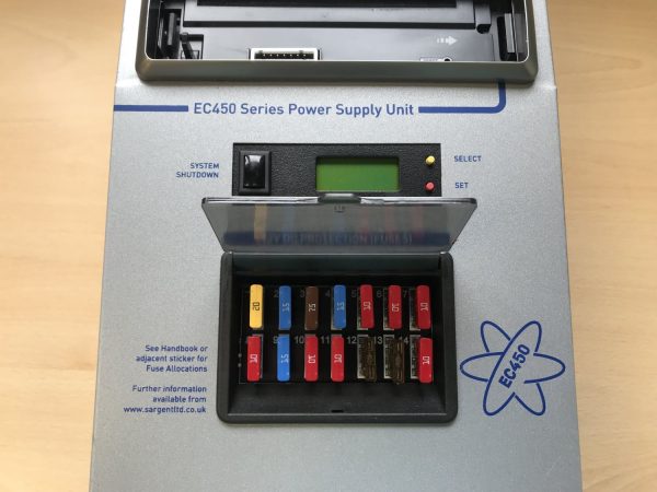 Sargent EC450 Fuseboard with Integrated Charger - Image 7