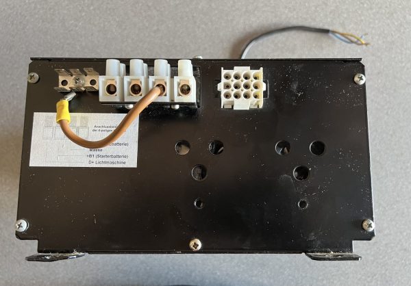 Toptron CH12 Charging Unit - Image 2