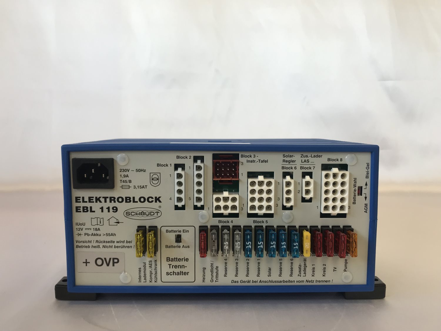 Schaudt/Lippert EBL119 Fuseboard with Integrated Charger