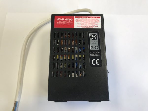 BCA/ZIG American Tech Fuseboard & Zig X-70 Charger - Image 3