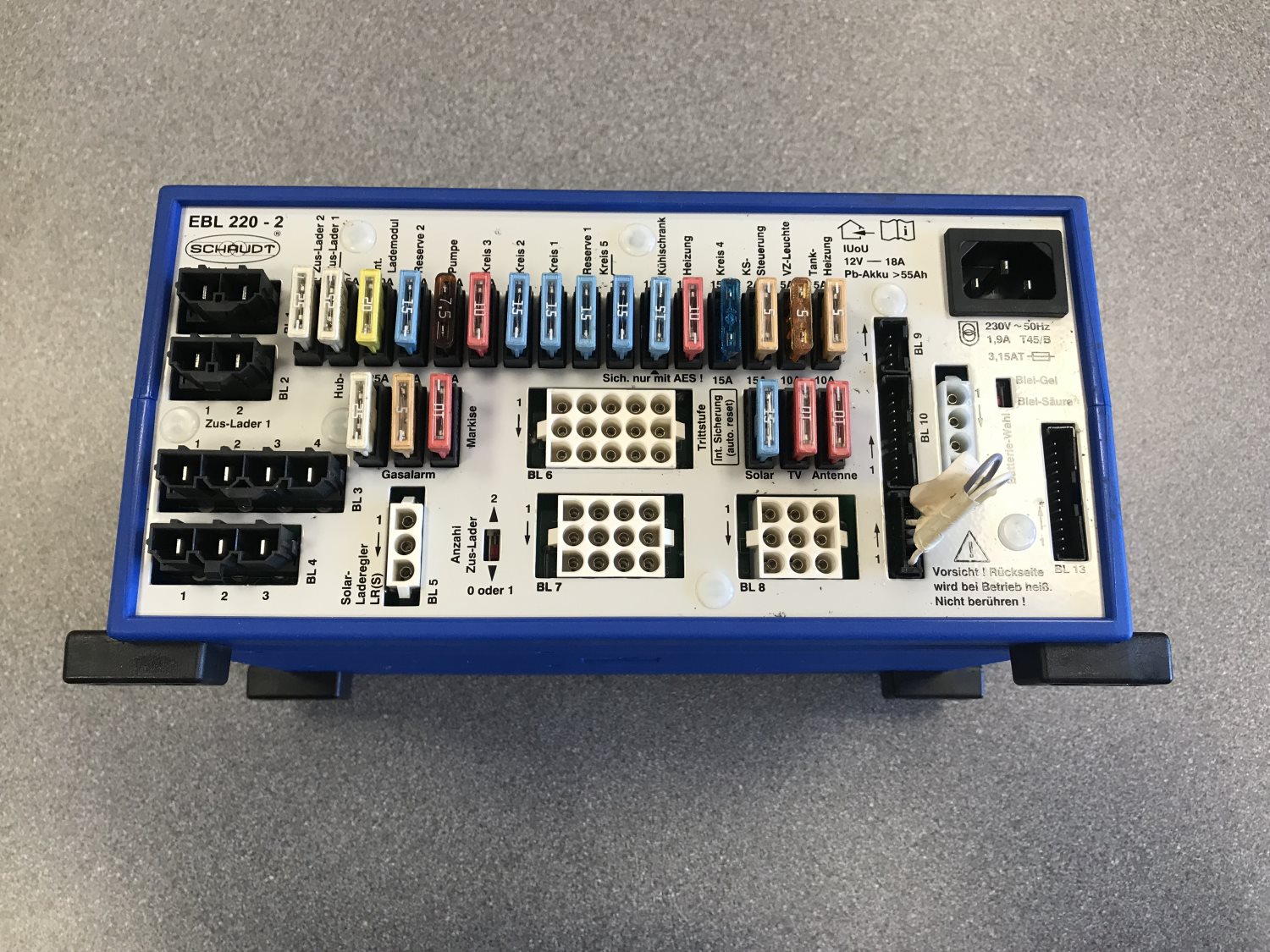 Schaudt/Lippert EBL220 Fuseboard with Integrated Charger