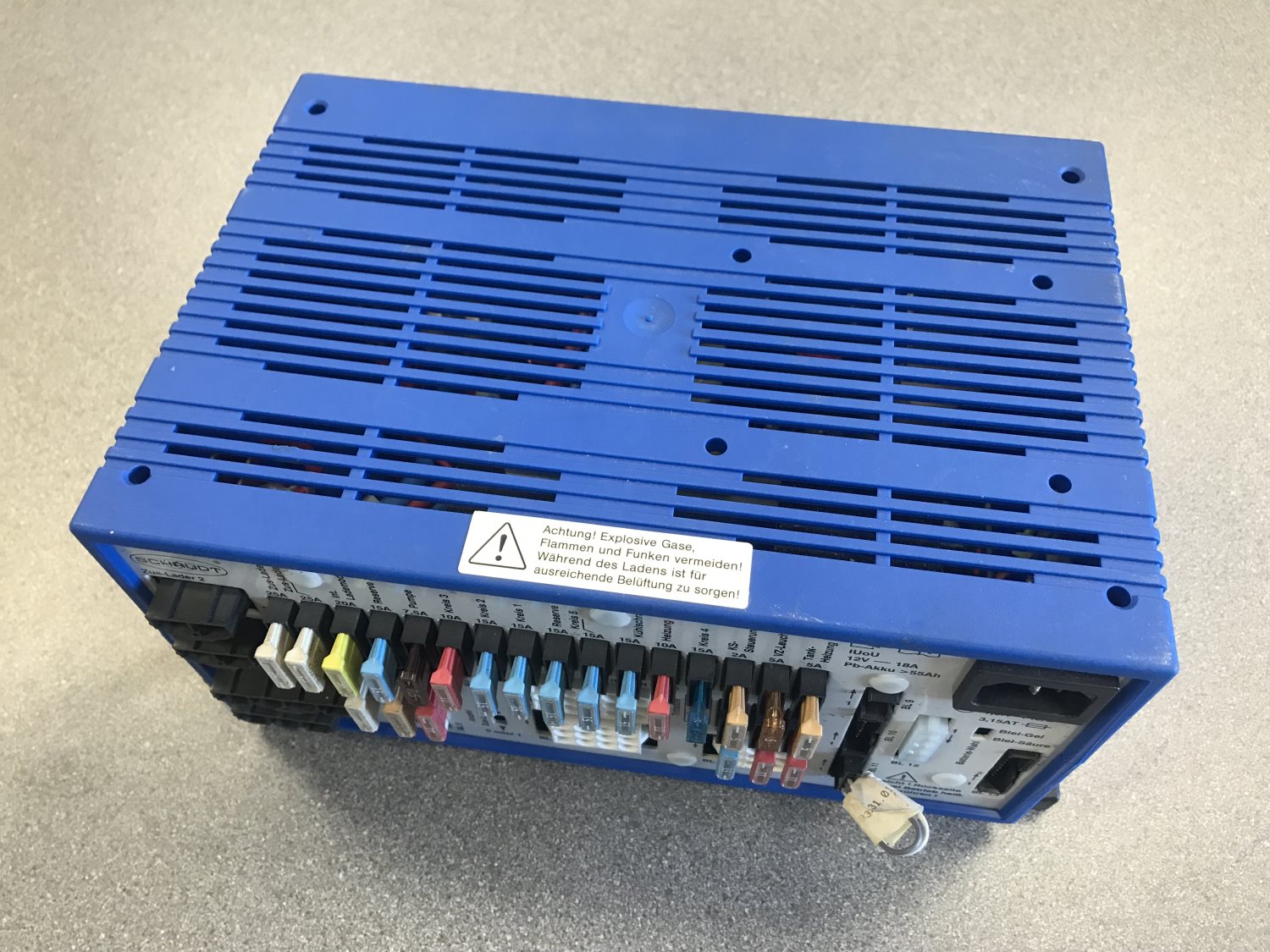 Schaudt/Lippert EBL220 Fuseboard with Integrated Charger