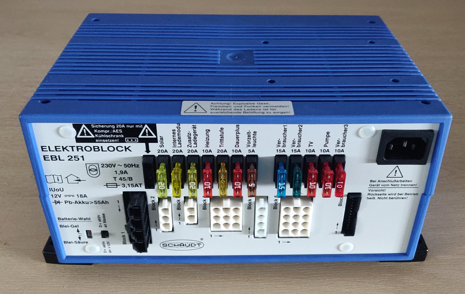 Schaudt/Lippert EBL 251 Fuseboard with Integrated Charger