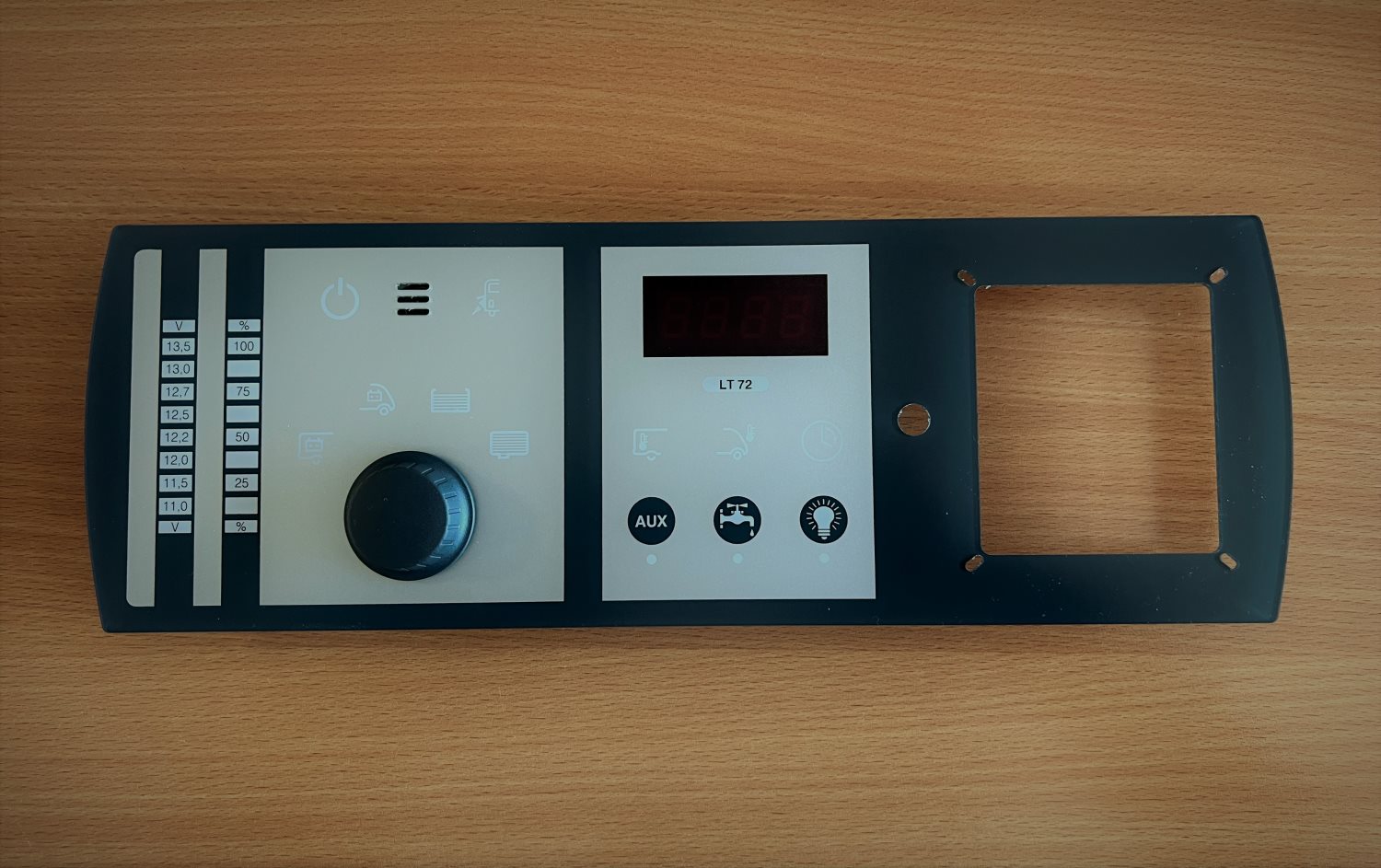 Schaudt/Lippert LT 72 Control Panel