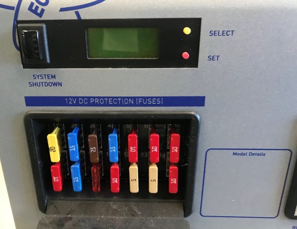 Sargent EC445 Fuseboard with Integrated Charger - Image 4