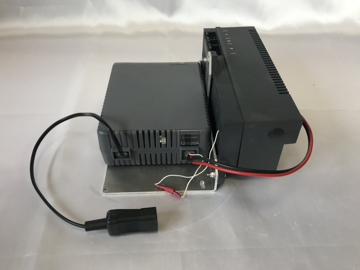 Reich E-Box Plus Fuseboard with Integrated Charger