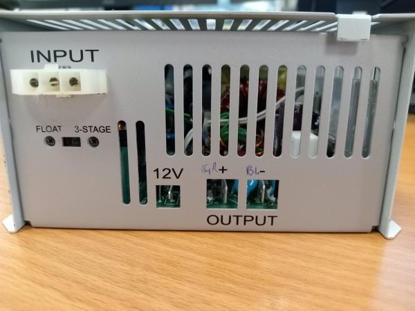 Muvonics/Amperor Charging Unit - Image 3