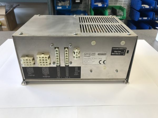 Schaudt/Lippert EBL 280 Fuseboard with Integrated Charger