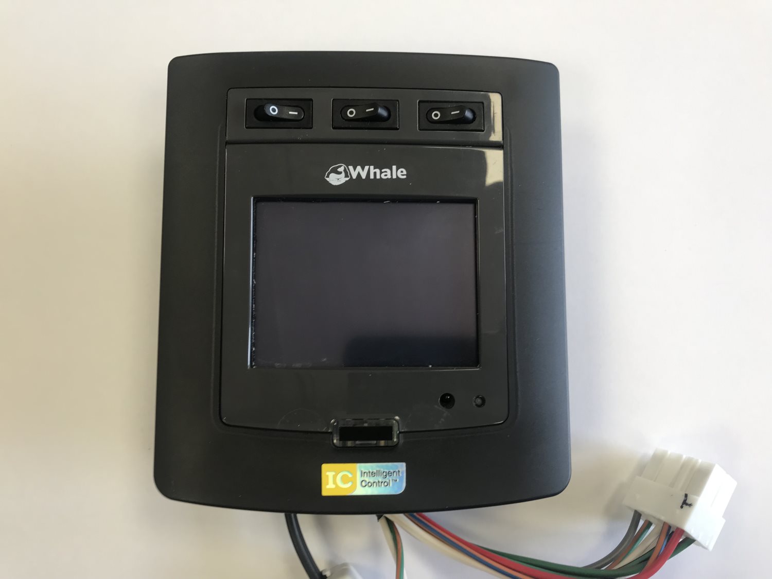 Whale IV1002B Control Panel