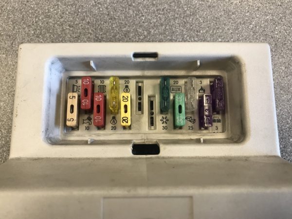 CBE DS304 Fuseboard & PC100 Control Panel - Image 5