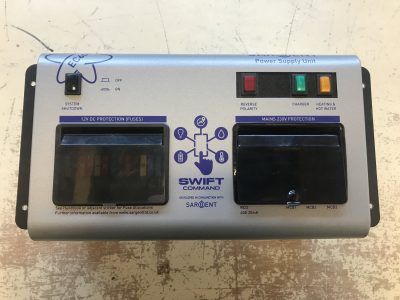 Sargent EC652 Fuseboard with Integrated Charger