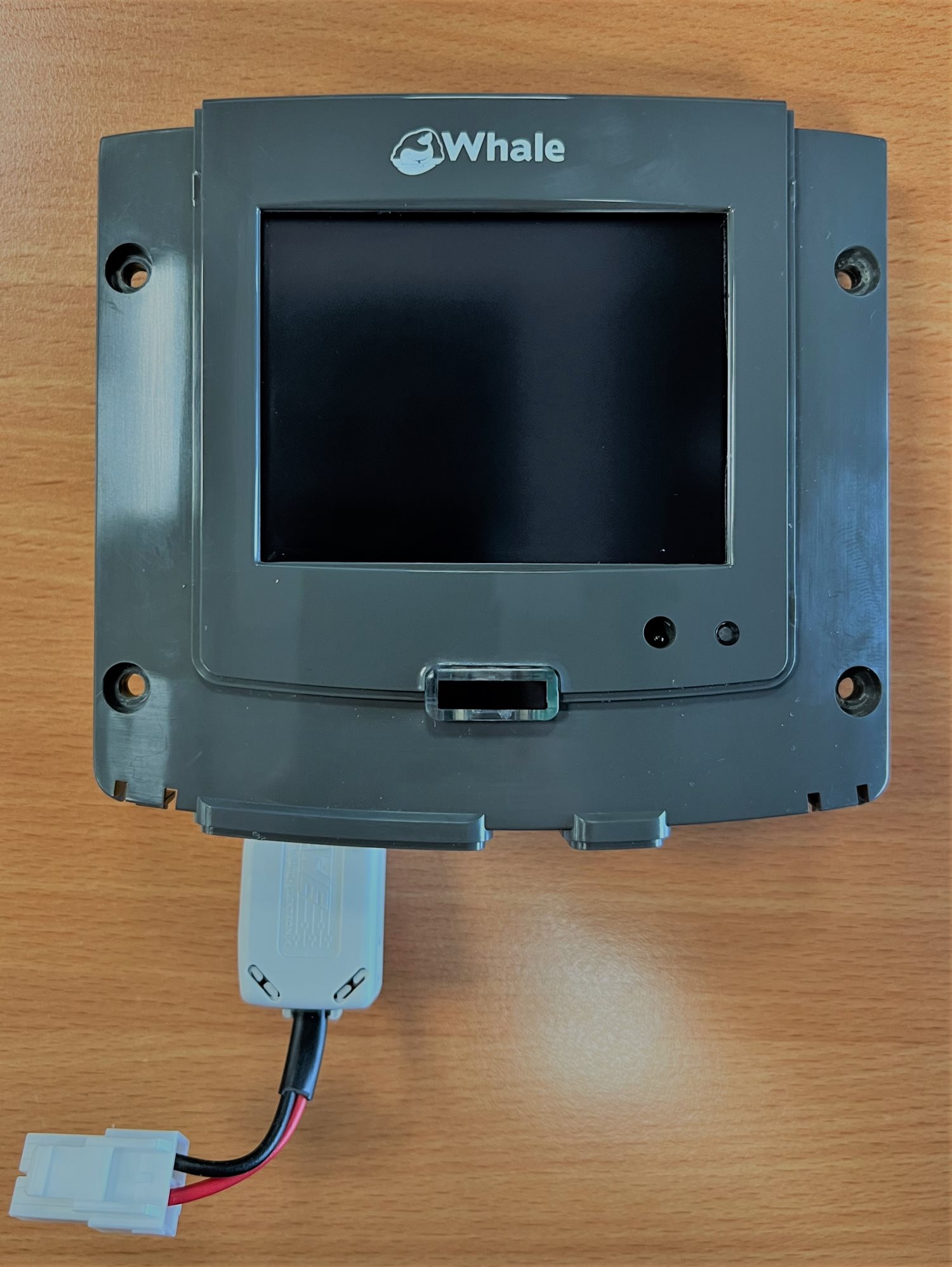 Whale IV1008BR Control Panel