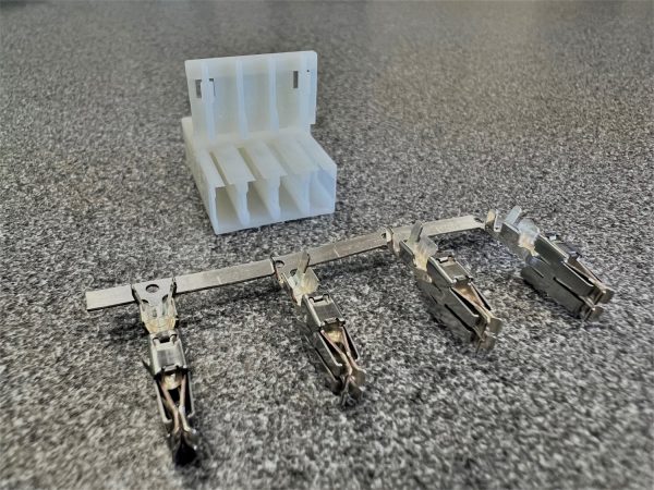 Reich Ebox1/Ebox Plus Connector and Female Crimps - Image 3